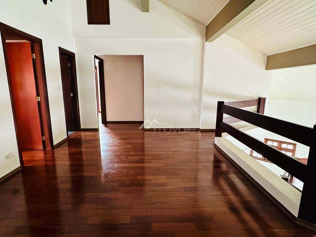 Casa de Condomínio para alugar com 4 quartos, 400m² - Foto 20