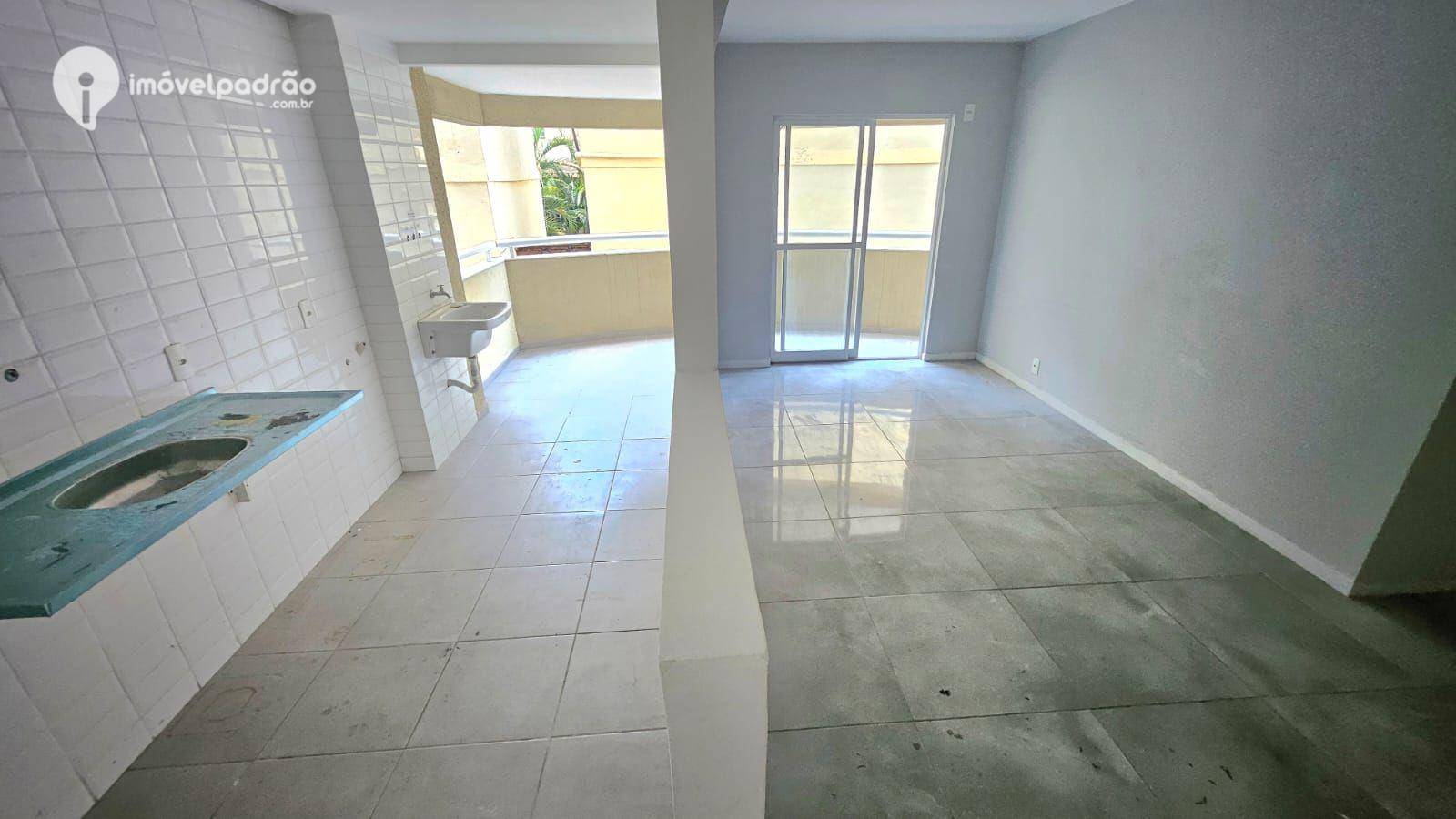 Apartamento à venda com 2 quartos, 60m² - Foto 1