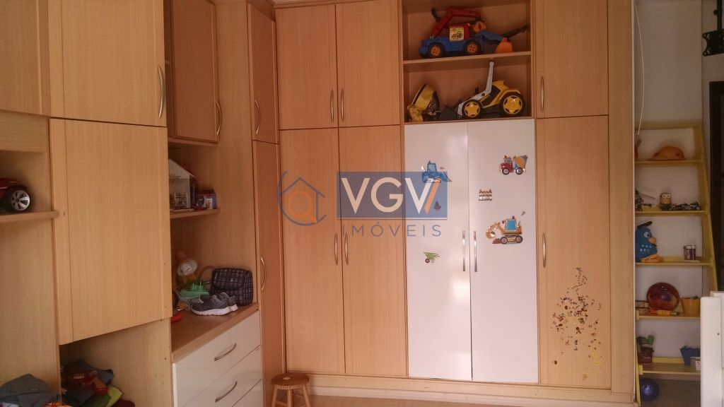 Casa à venda com 3 quartos, 500m² - Foto 12