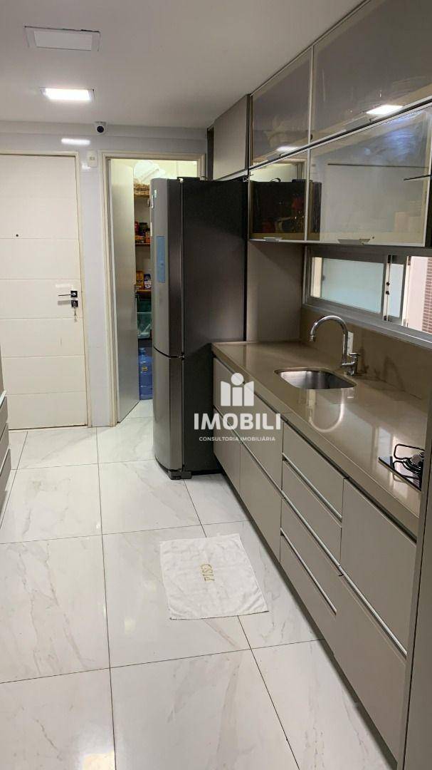 Apartamento à venda com 3 quartos, 127m² - Foto 10