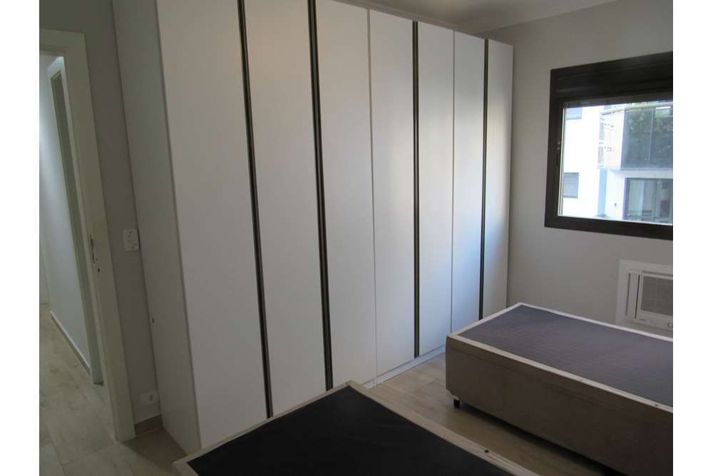 Apartamento à venda com 3 quartos, 130m² - Foto 14