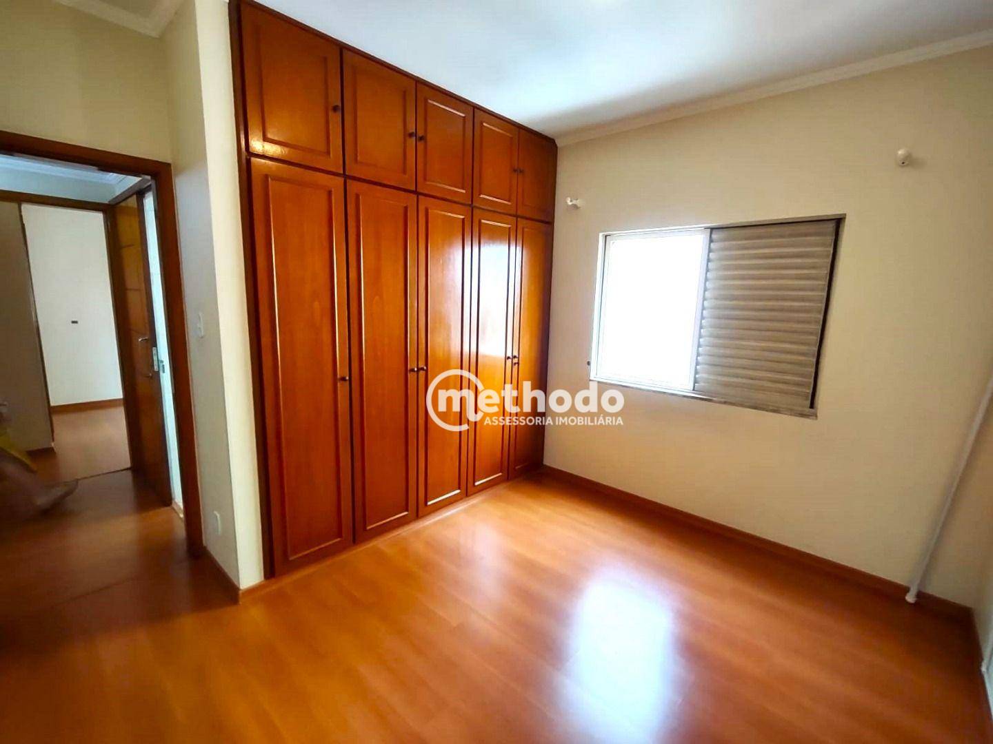 Apartamento à venda com 3 quartos, 137m² - Foto 23