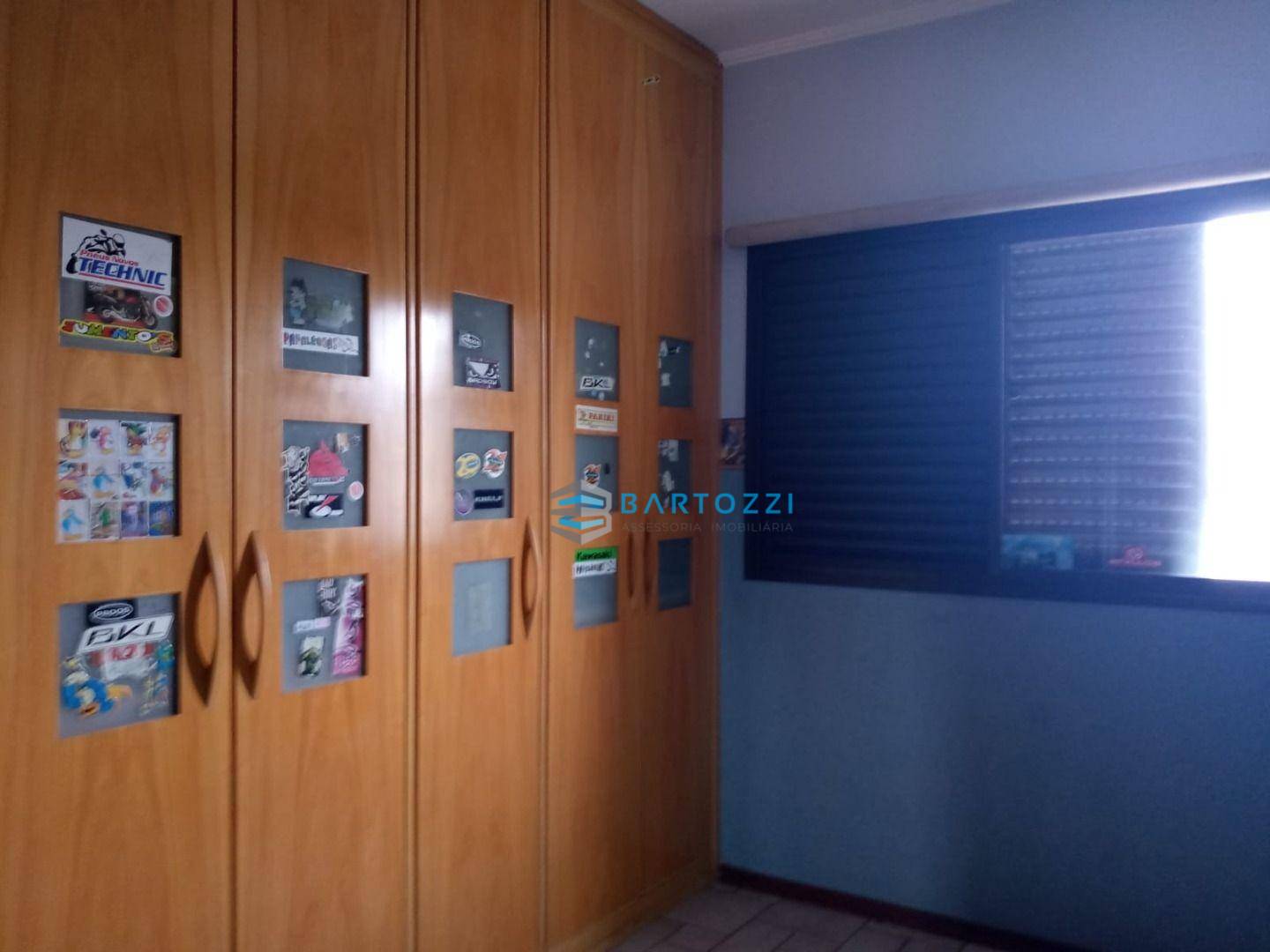 Apartamento à venda com 3 quartos, 110m² - Foto 27