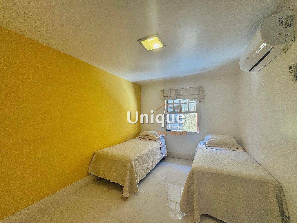 Casa de Condomínio à venda com 4 quartos, 160m² - Foto 31