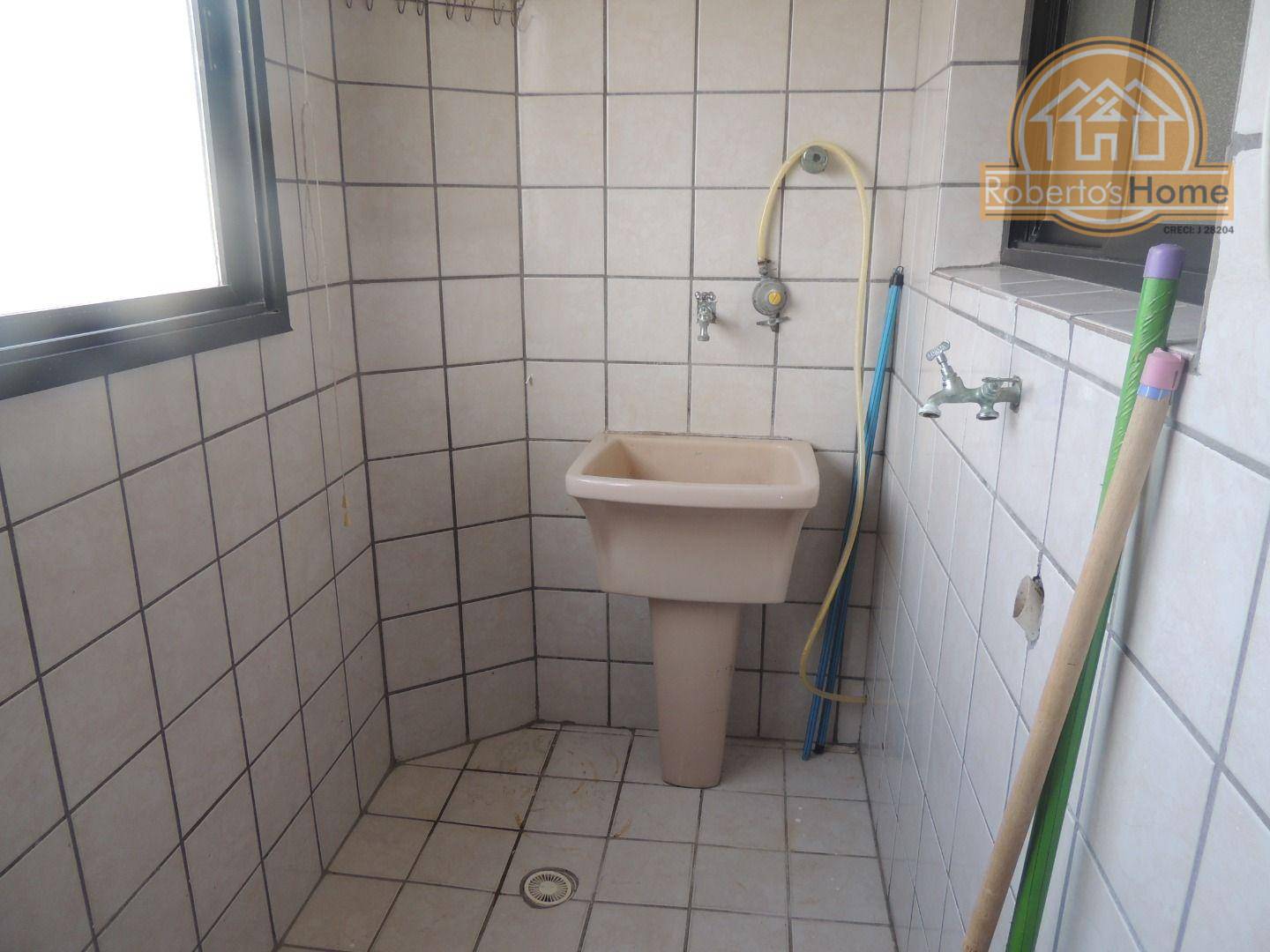 Apartamento à venda com 2 quartos, 82m² - Foto 27