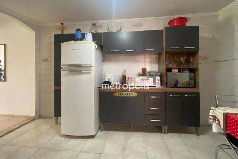 Casa à venda com 4 quartos, 190m² - Foto 4