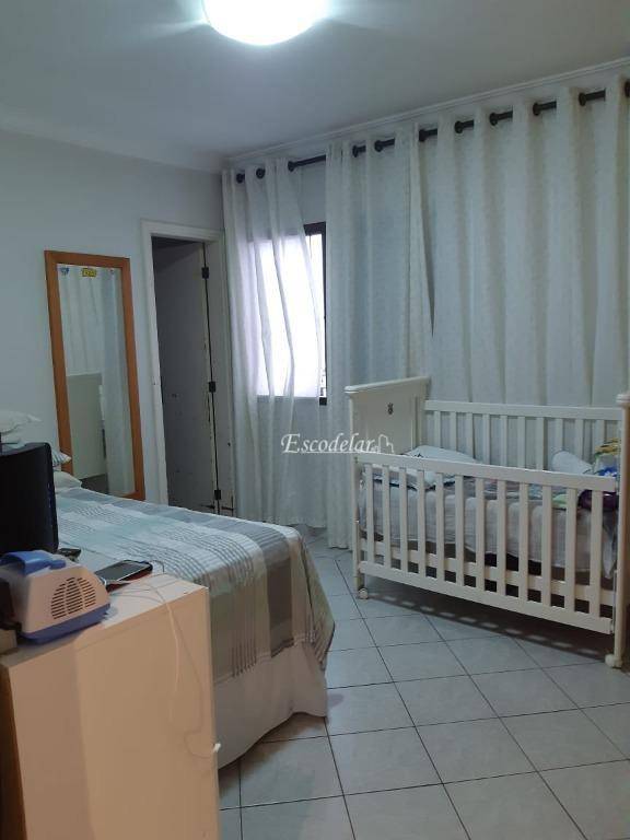 Apartamento à venda com 3 quartos, 140m² - Foto 7