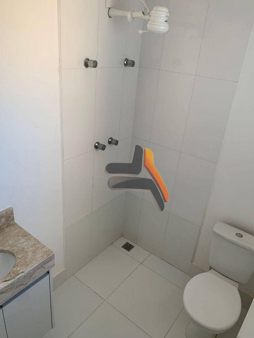 Apartamento para alugar com 2 quartos, 74m² - Foto 4