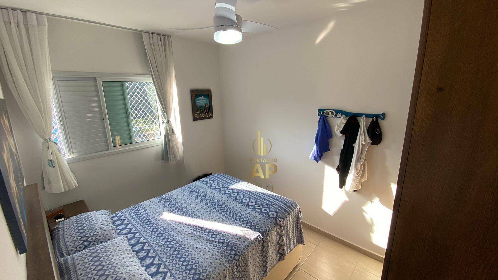 Apartamento à venda com 2 quartos, 72m² - Foto 9