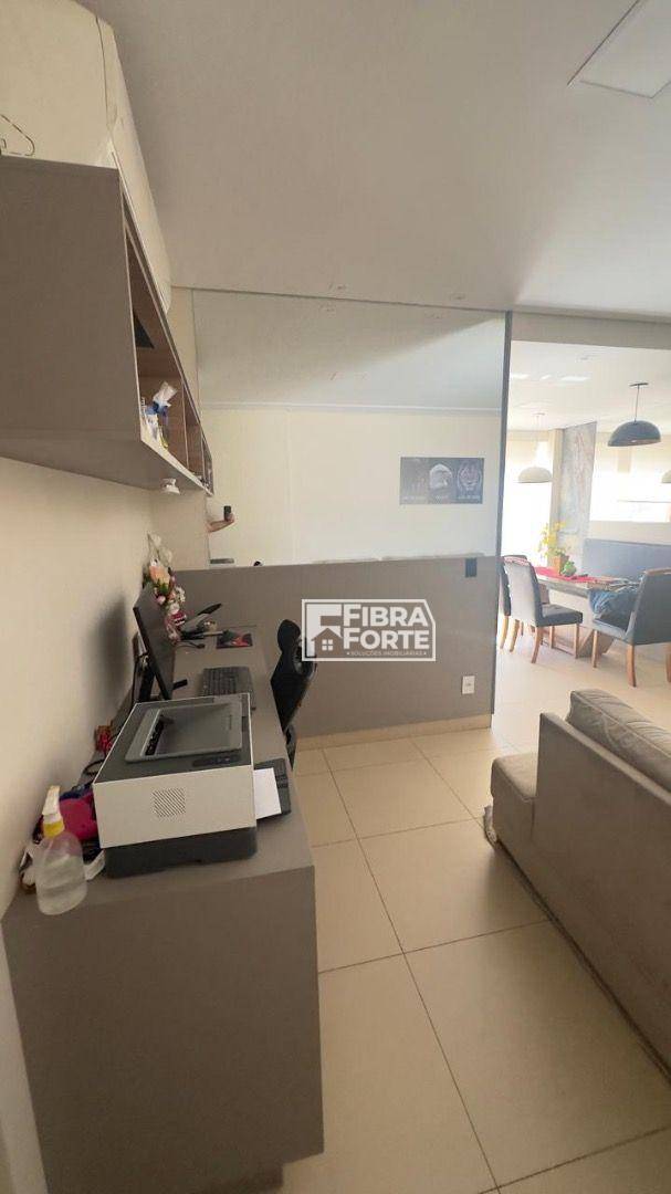 Apartamento à venda com 2 quartos, 75m² - Foto 8