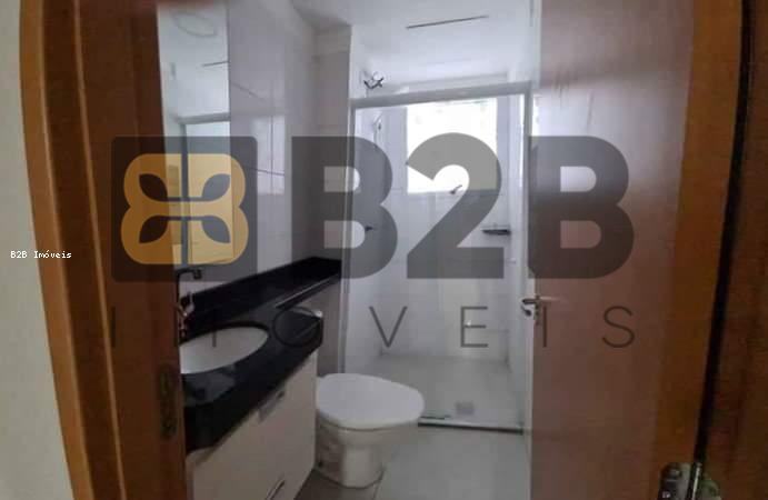 Apartamento à venda com 2 quartos, 45m² - Foto 11