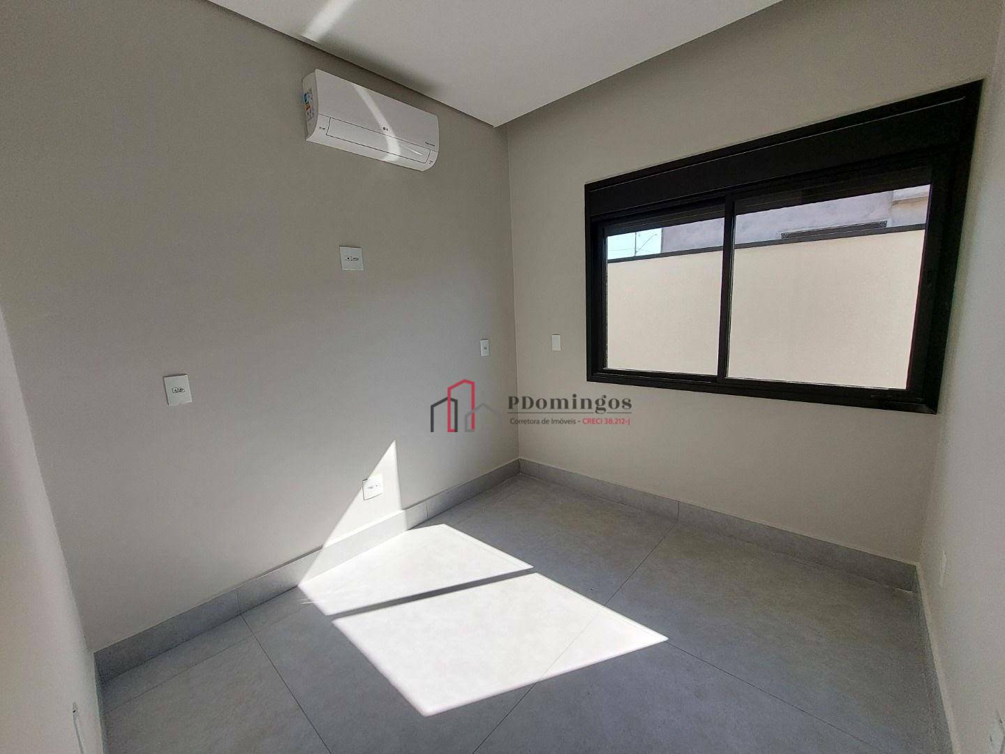 Casa de Condomínio à venda com 3 quartos, 213m² - Foto 12