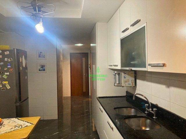 Apartamento à venda com 3 quartos, 121m² - Foto 5