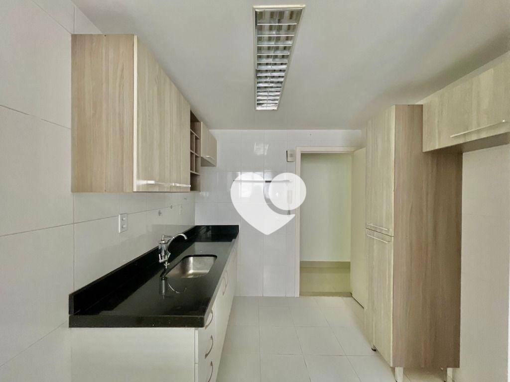 Apartamento à venda com 3 quartos, 90m² - Foto 10