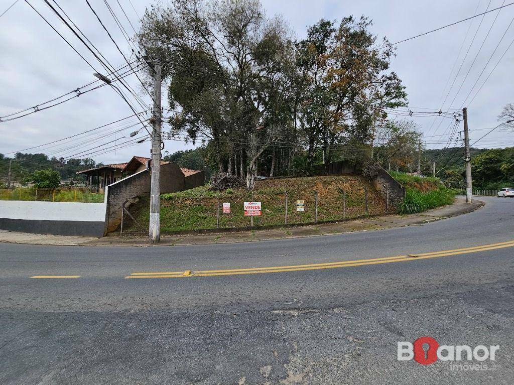 Terreno à venda, 1911M2 - Foto 1