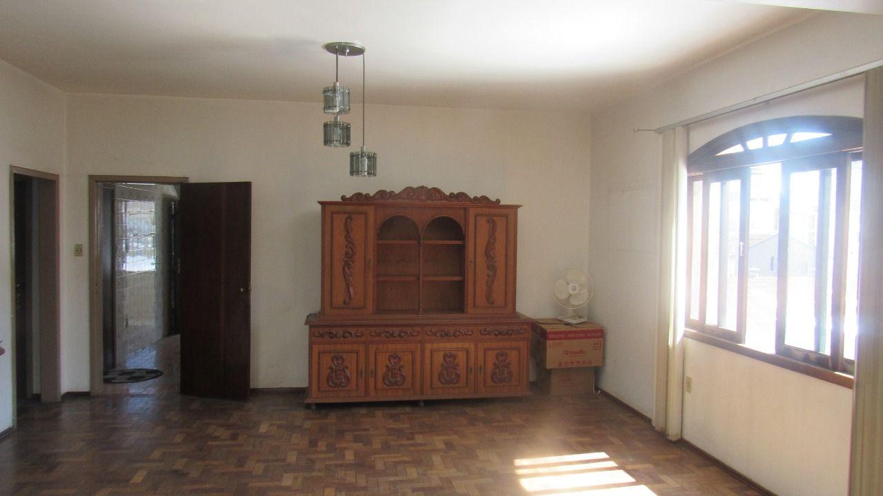 Apartamento à venda com 3 quartos, 220m² - Foto 2