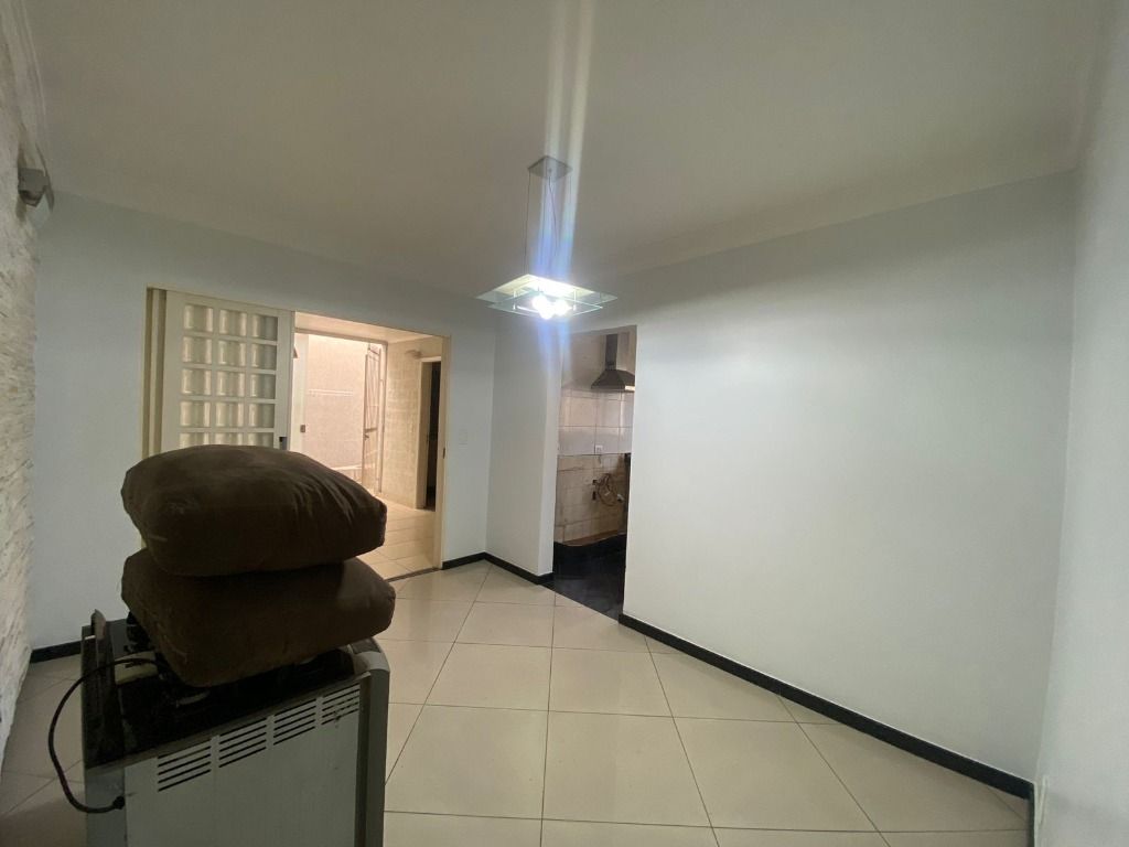 Sobrado à venda e aluguel com 3 quartos, 244m² - Foto 26