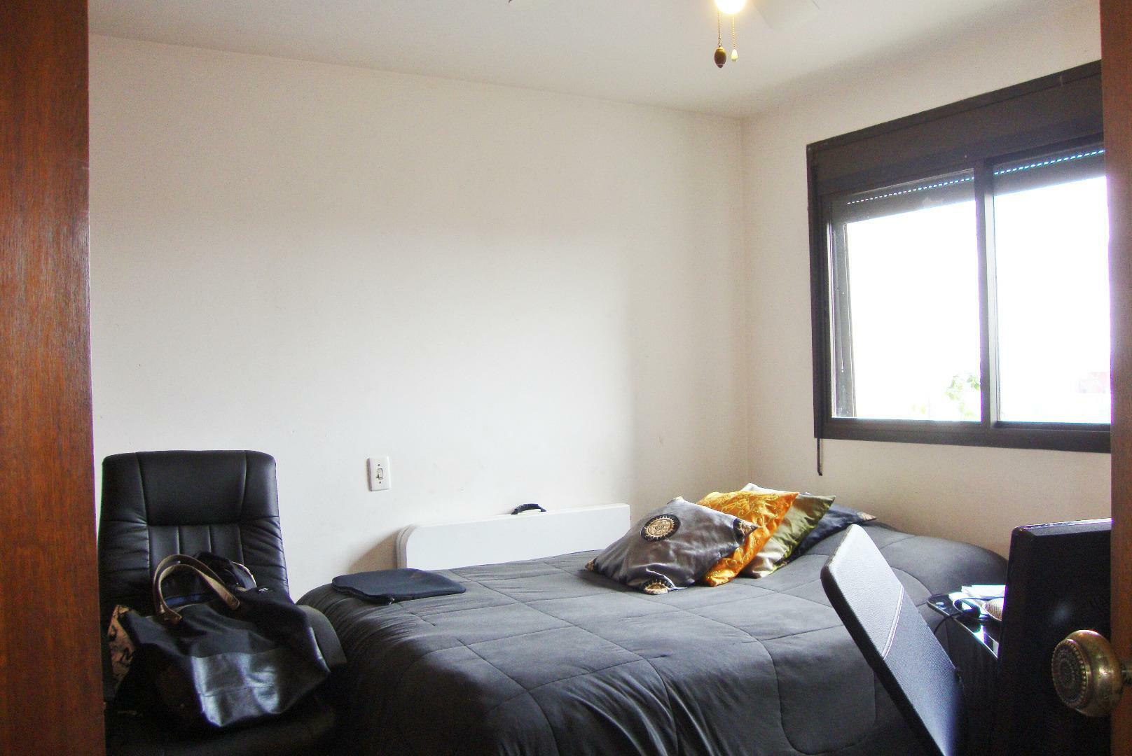 Apartamento à venda com 4 quartos, 220m² - Foto 5