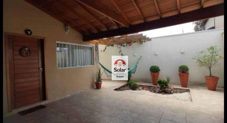 Casa à venda com 3 quartos, 100m² - Foto 11