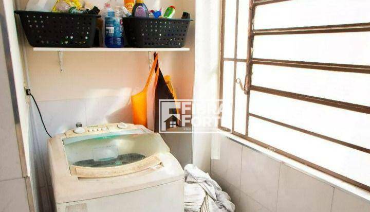 Apartamento à venda com 2 quartos, 71m² - Foto 11