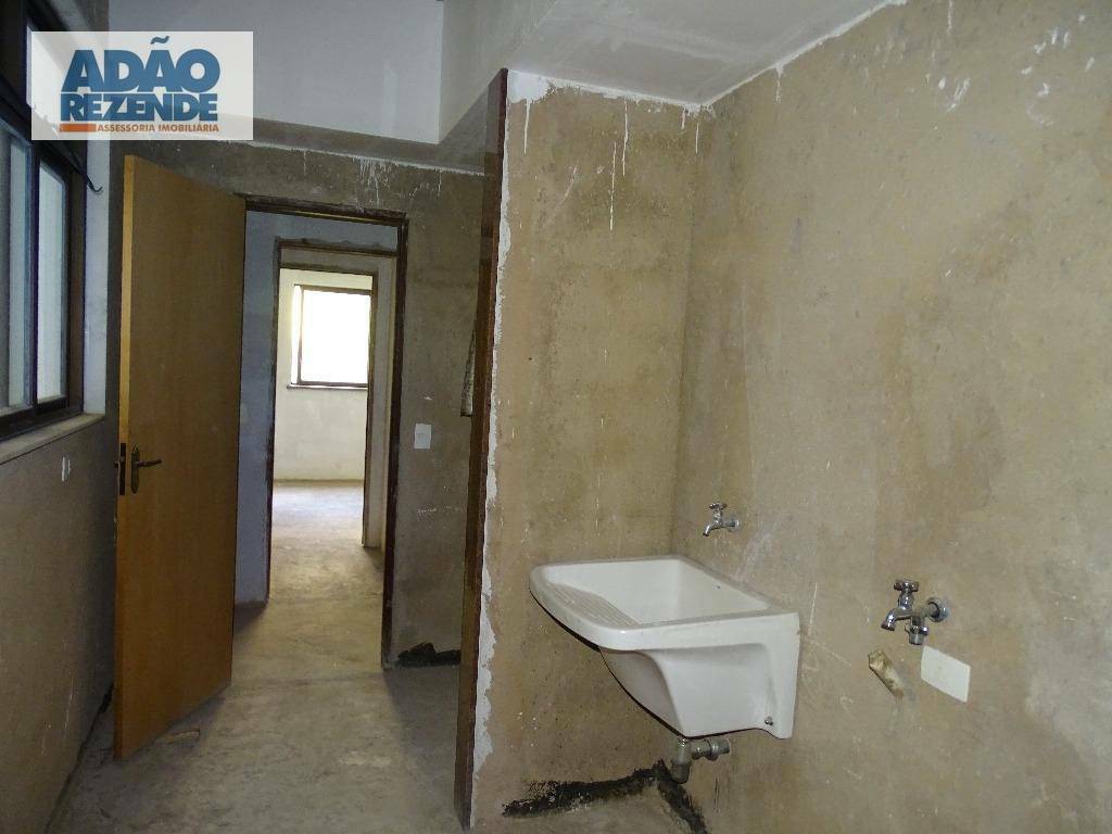 Apartamento à venda com 5 quartos, 256m² - Foto 56