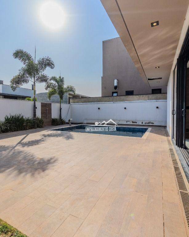 Casa de Condomínio à venda com 4 quartos, 326m² - Foto 35