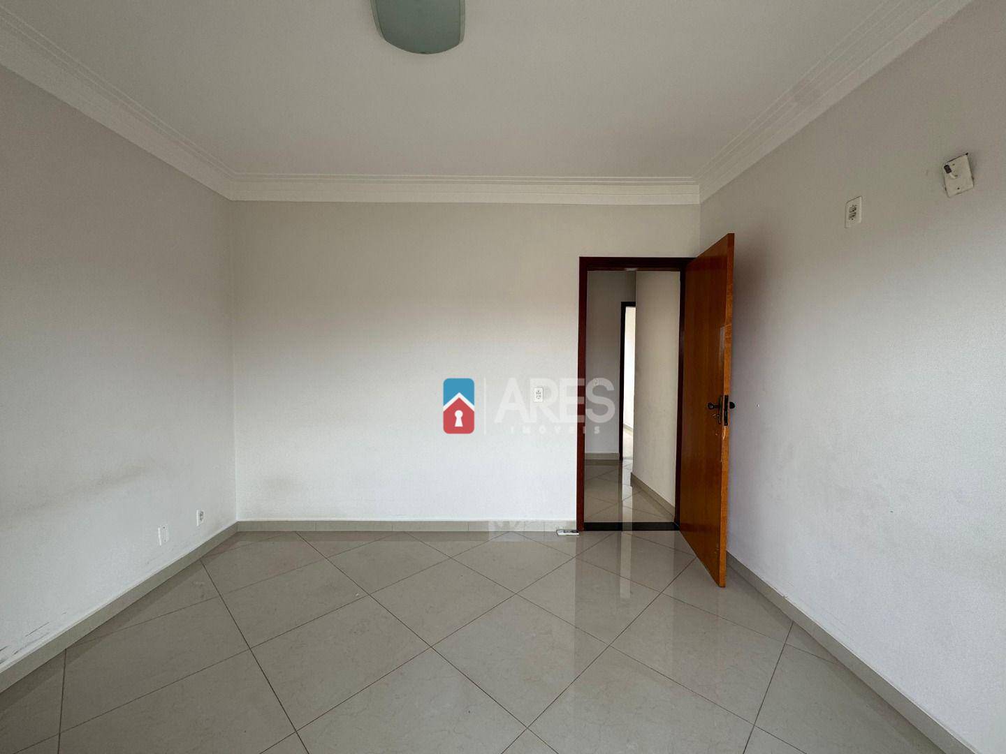 Casa à venda com 3 quartos, 86m² - Foto 8