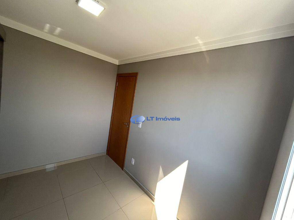 Apartamento à venda com 2 quartos, 39m² - Foto 9