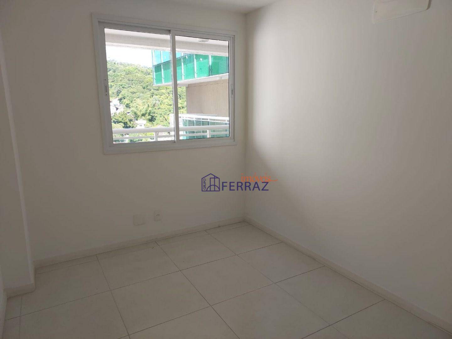 Apartamento à venda com 2 quartos, 64m² - Foto 40