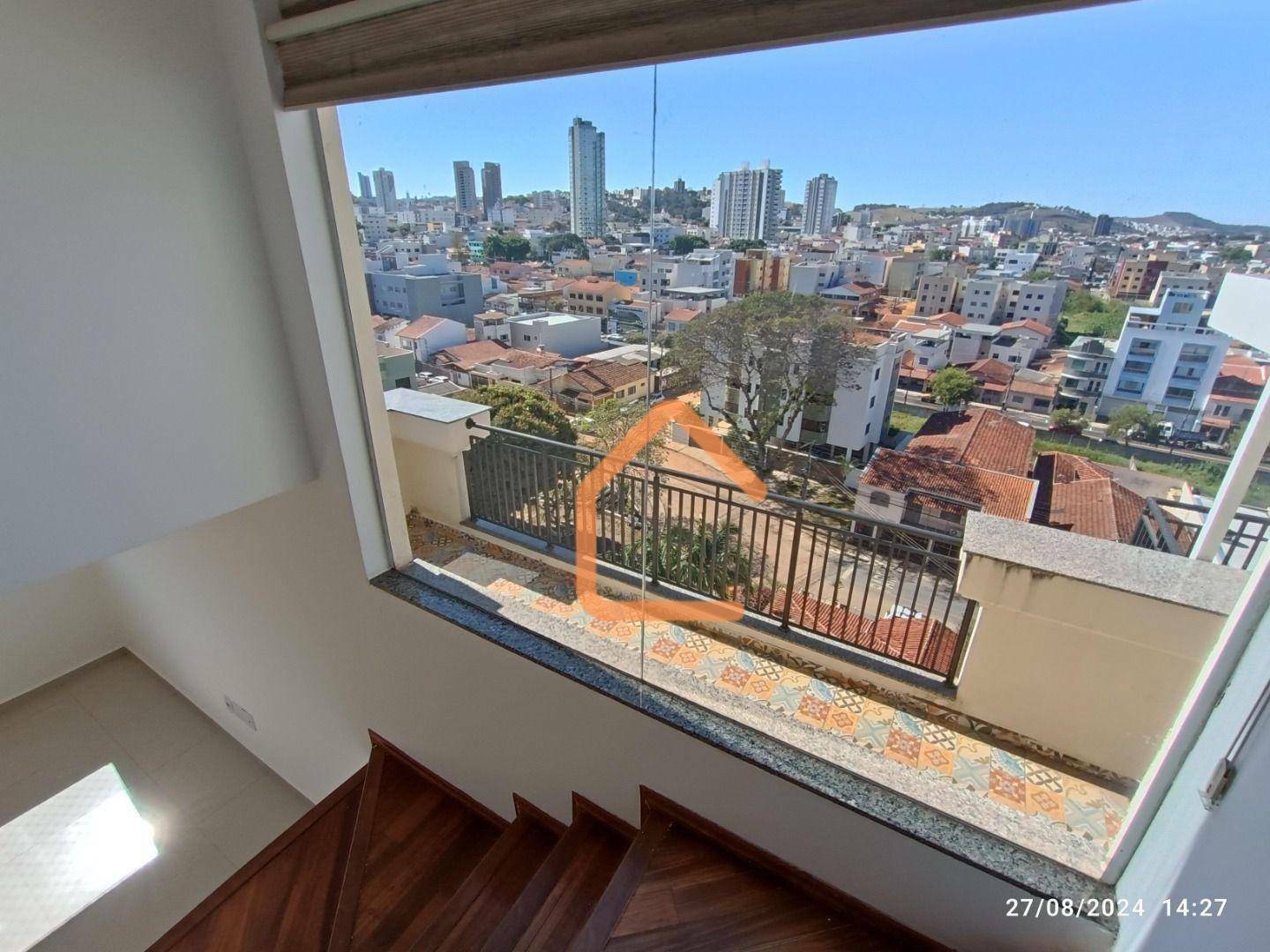 Apartamento à venda com 3 quartos, 170m² - Foto 15