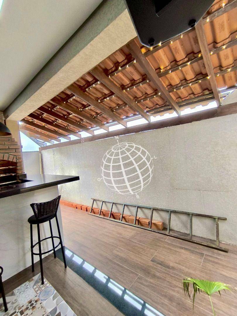 Casa à venda com 2 quartos, 100m² - Foto 16