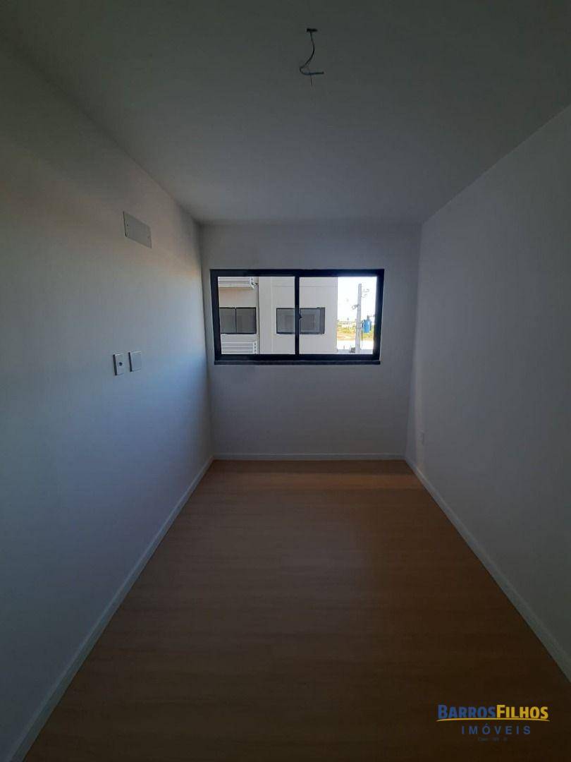 Apartamento para alugar com 2 quartos, 50m² - Foto 8