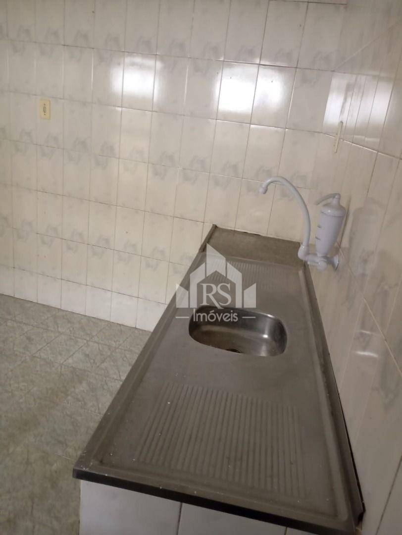 Casa à venda com 1 quarto, 77m² - Foto 7