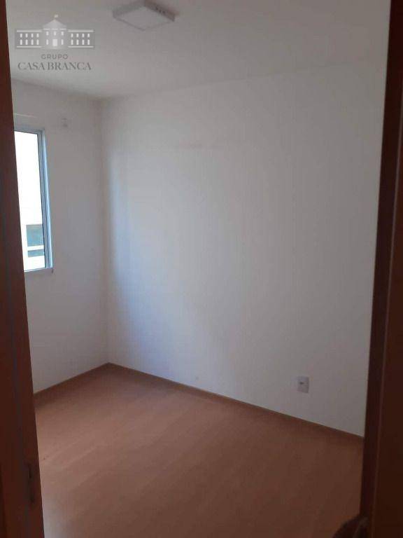 Apartamento à venda com 2 quartos, 40m² - Foto 4