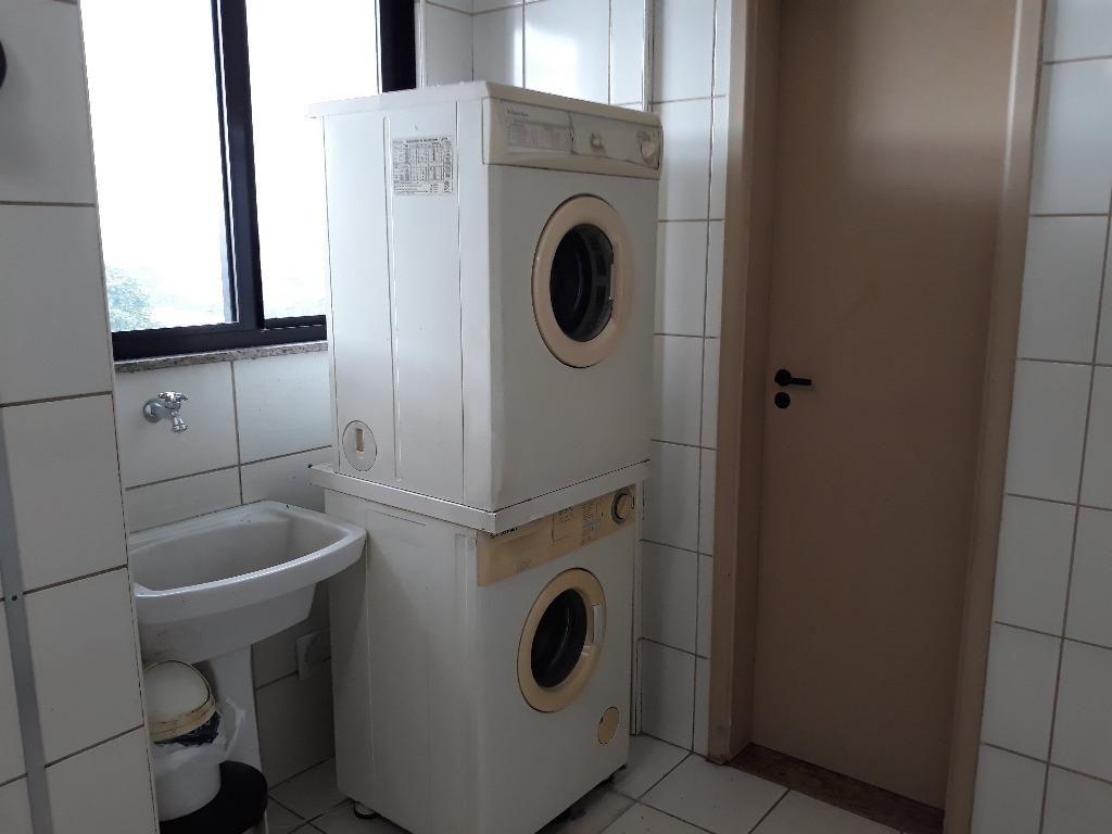 Apartamento à venda com 3 quartos, 120m² - Foto 7