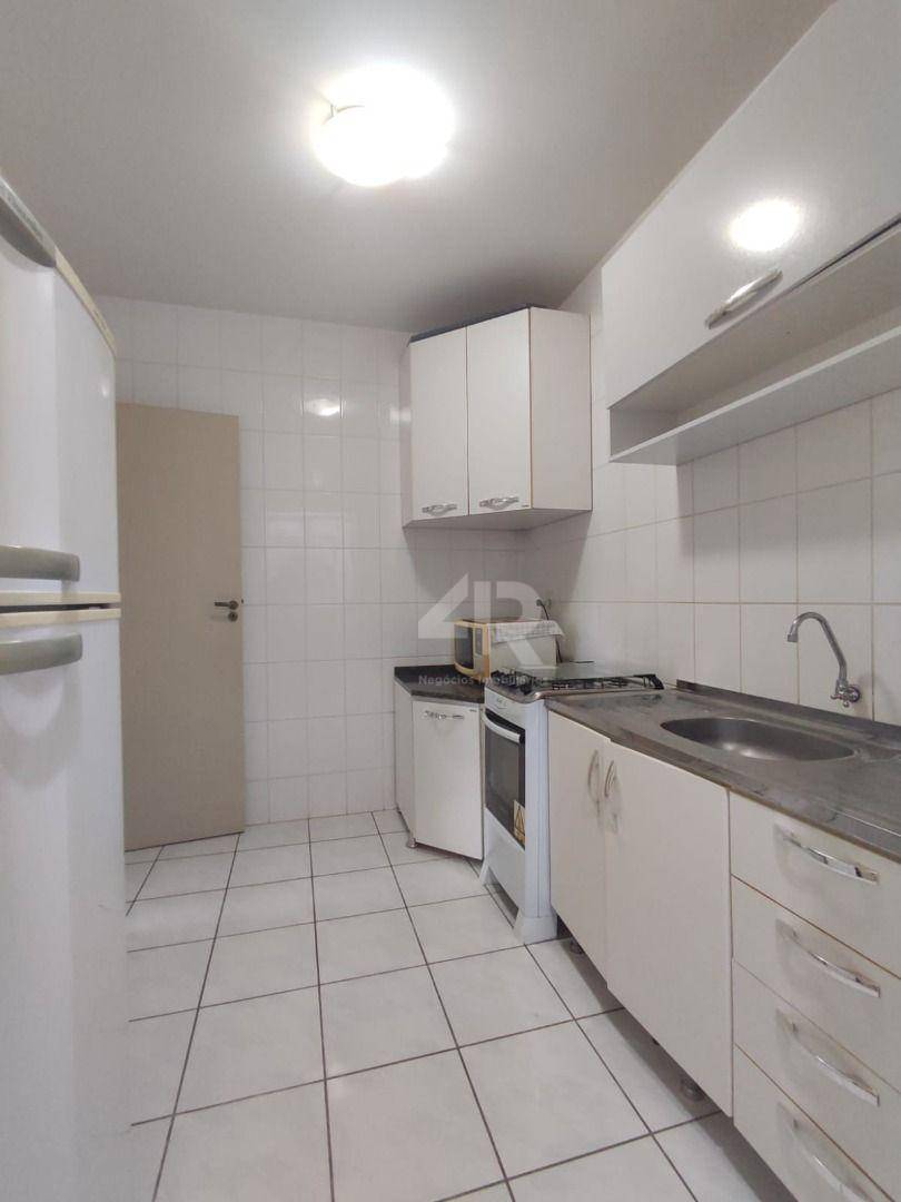 Apartamento à venda com 2 quartos, 63m² - Foto 9