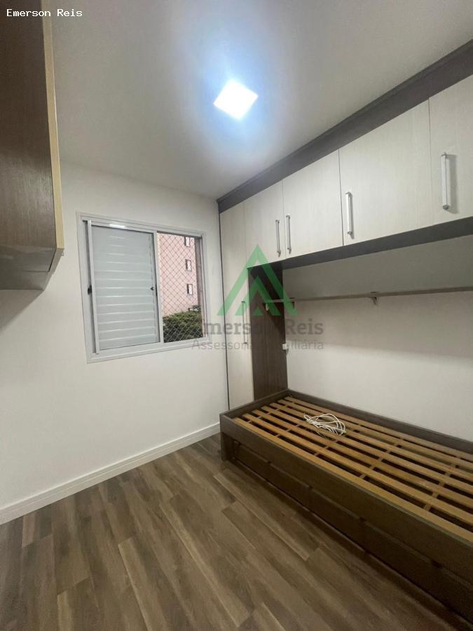 Apartamento à venda com 3 quartos, 63m² - Foto 2