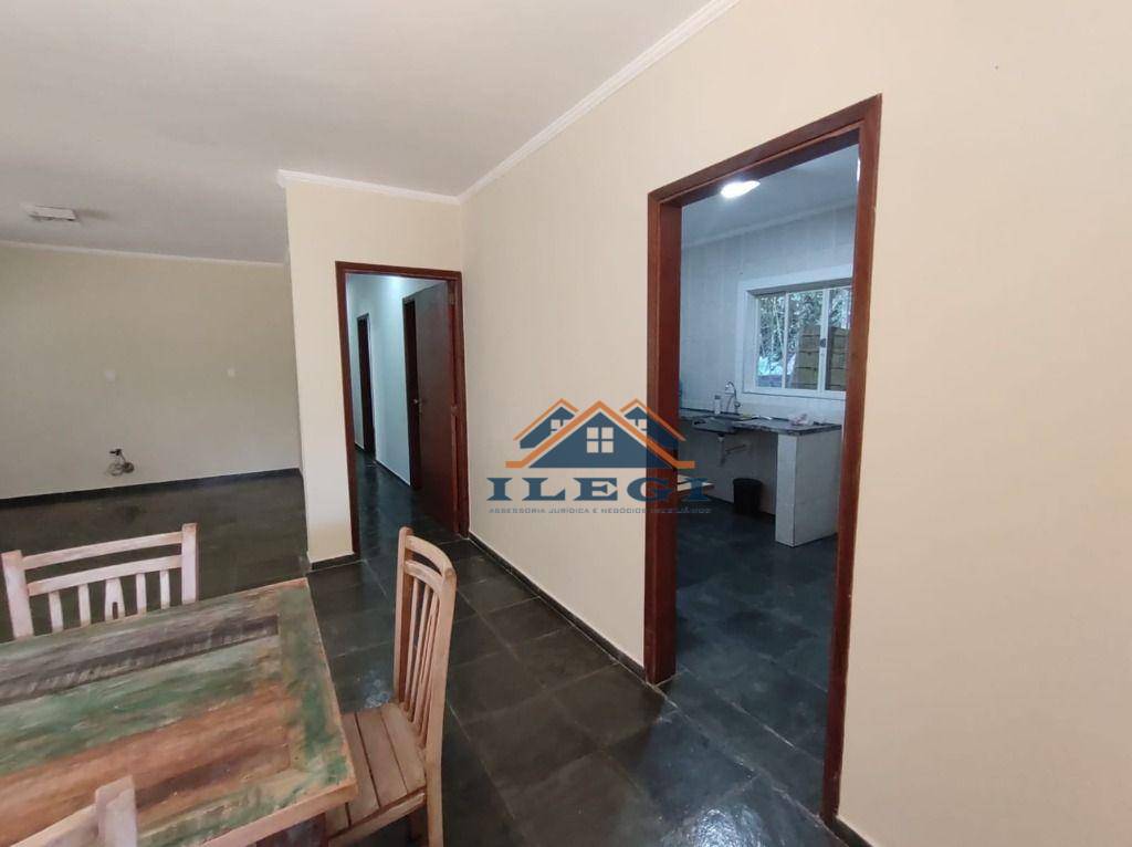 Chácara à venda com 4 quartos, 205m² - Foto 27