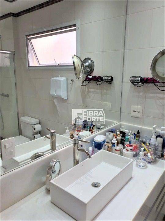 Casa de Condomínio à venda com 3 quartos, 220m² - Foto 10