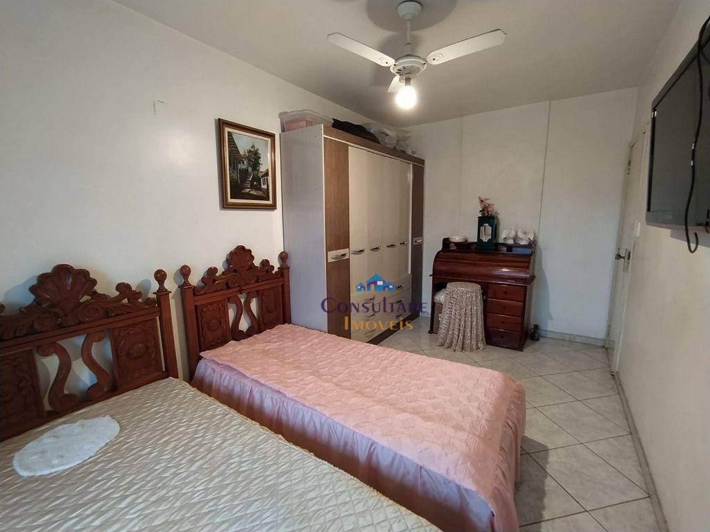 Apartamento à venda com 3 quartos, 170m² - Foto 16