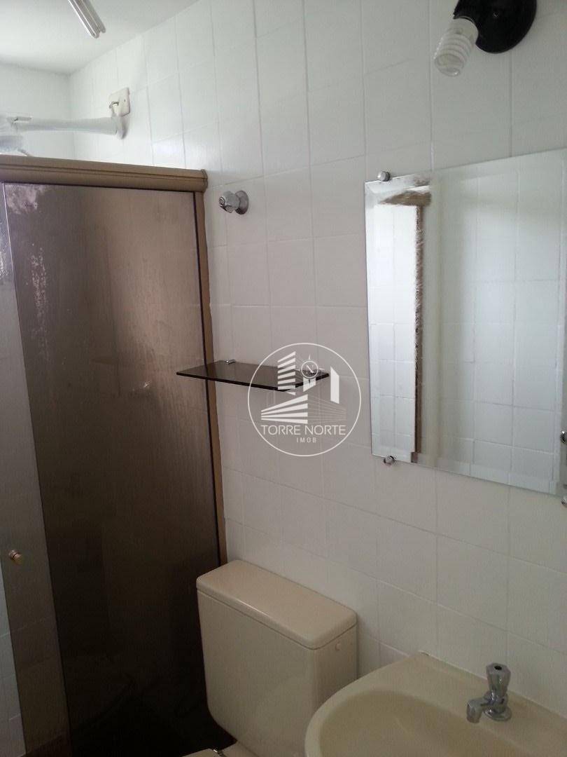 Apartamento à venda com 2 quartos, 82m² - Foto 33