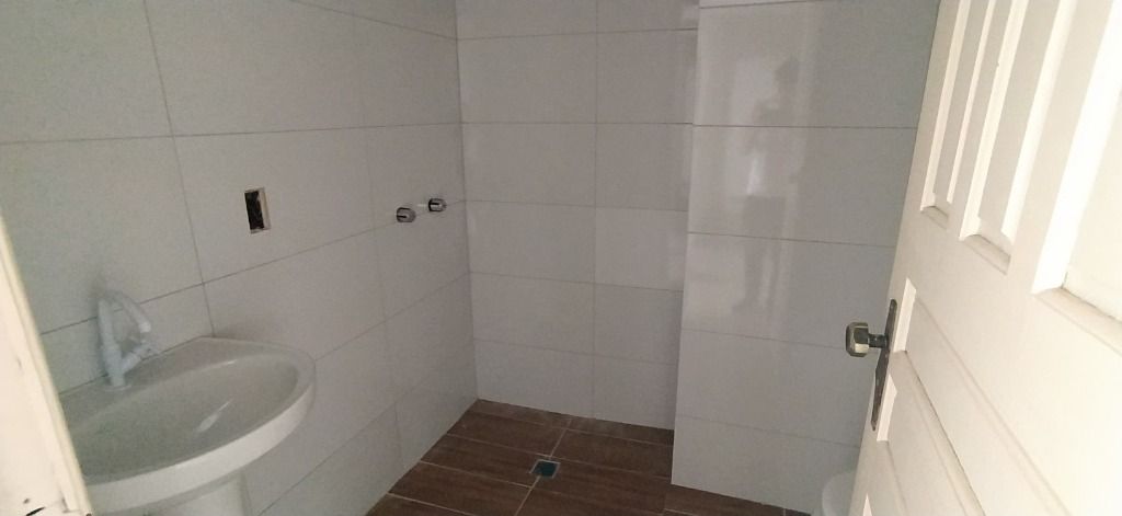 Apartamento para alugar com 3 quartos, 120m² - Foto 23