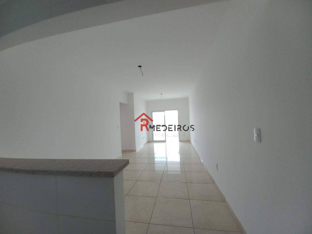 Apartamento à venda com 2 quartos, 87m² - Foto 3