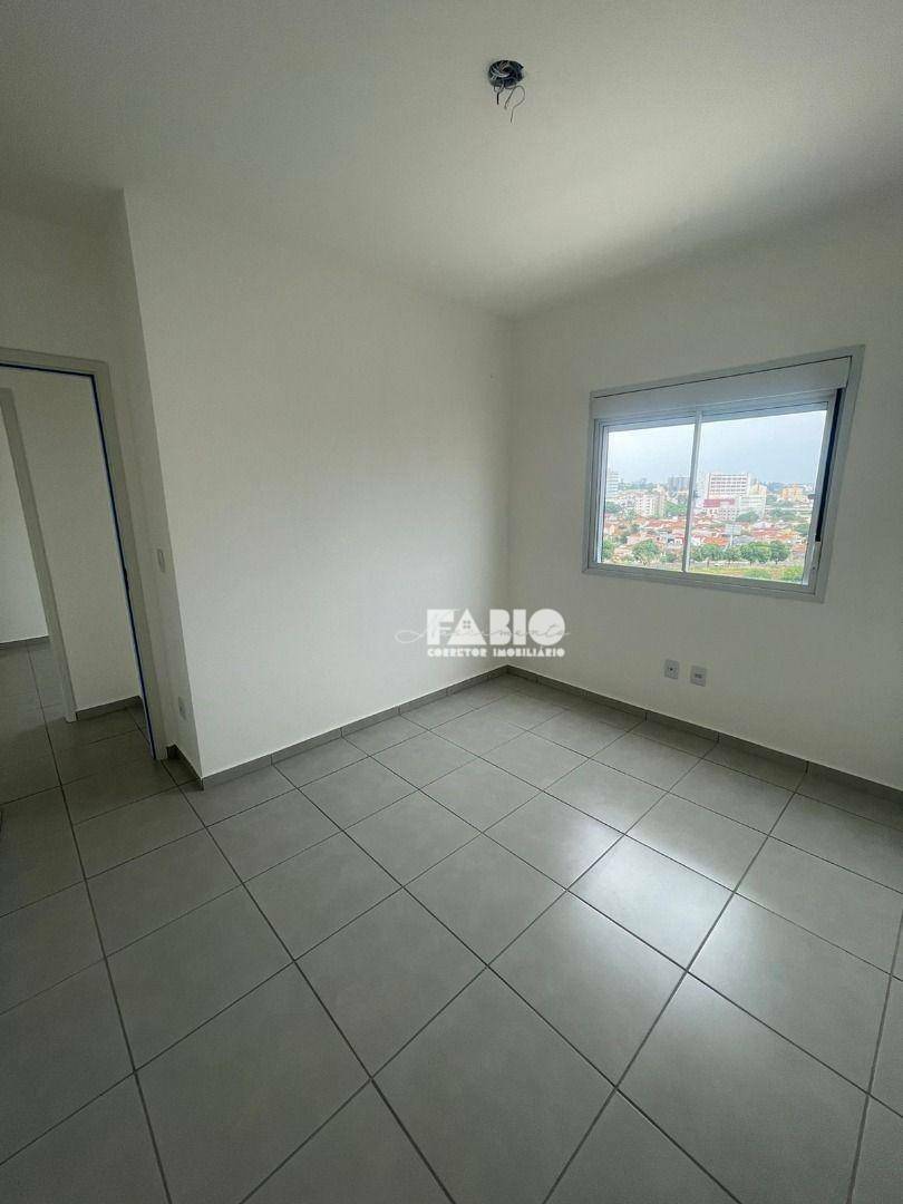 Apartamento à venda com 3 quartos, 76m² - Foto 11