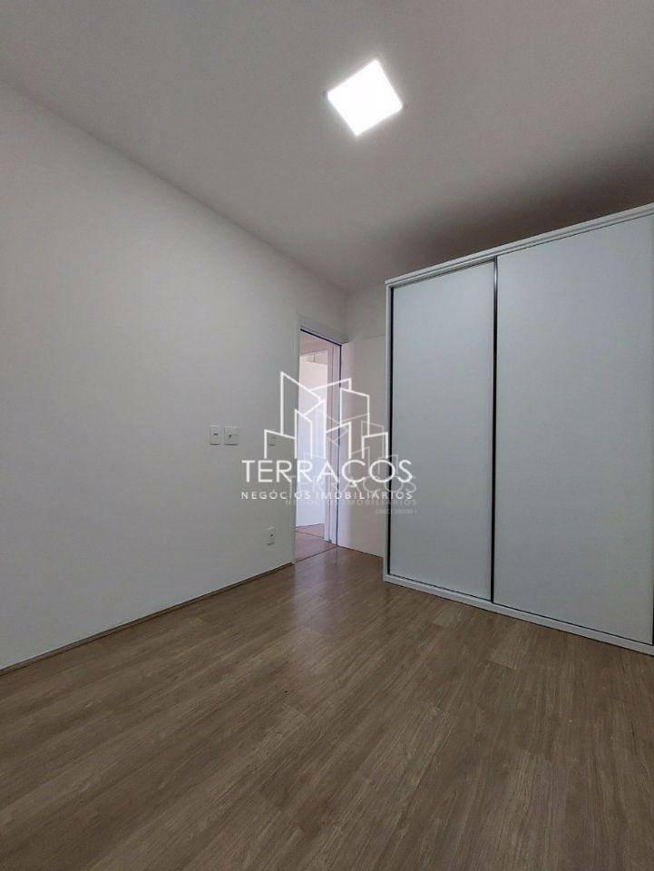 Apartamento à venda com 3 quartos, 61m² - Foto 16