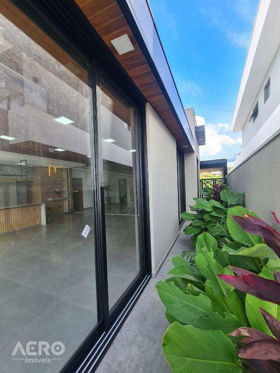 Casa de Condomínio à venda com 3 quartos, 232m² - Foto 7