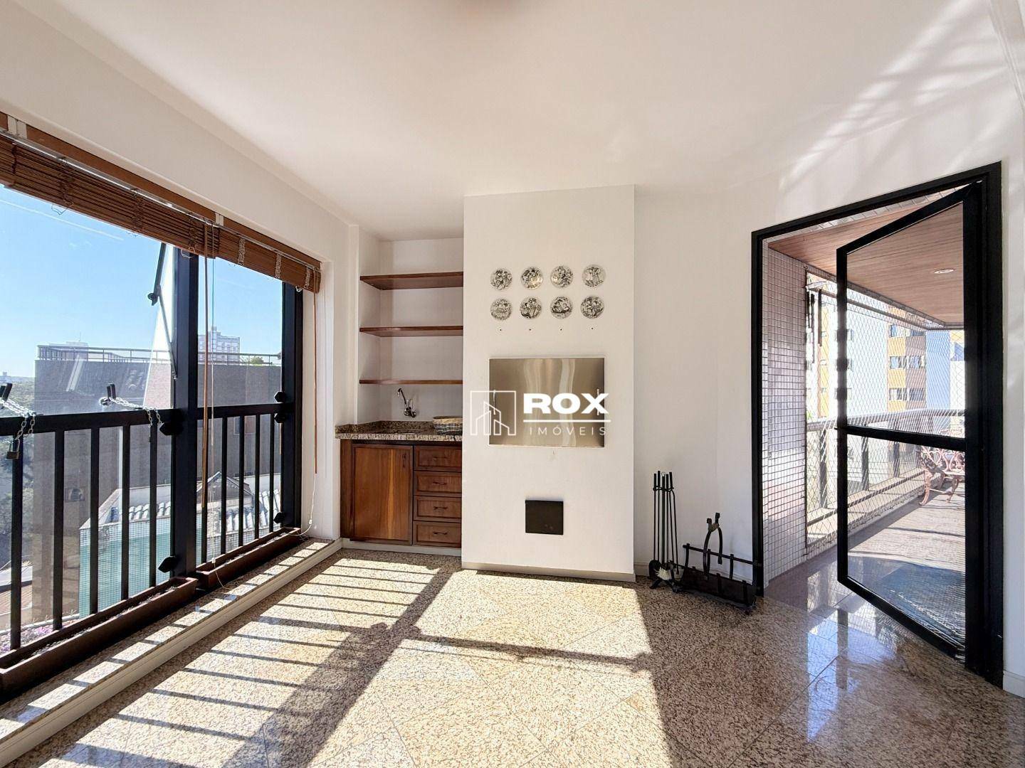 Apartamento para alugar com 4 quartos, 428m² - Foto 5