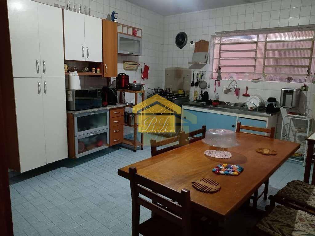 Casa à venda com 3 quartos, 180m² - Foto 3