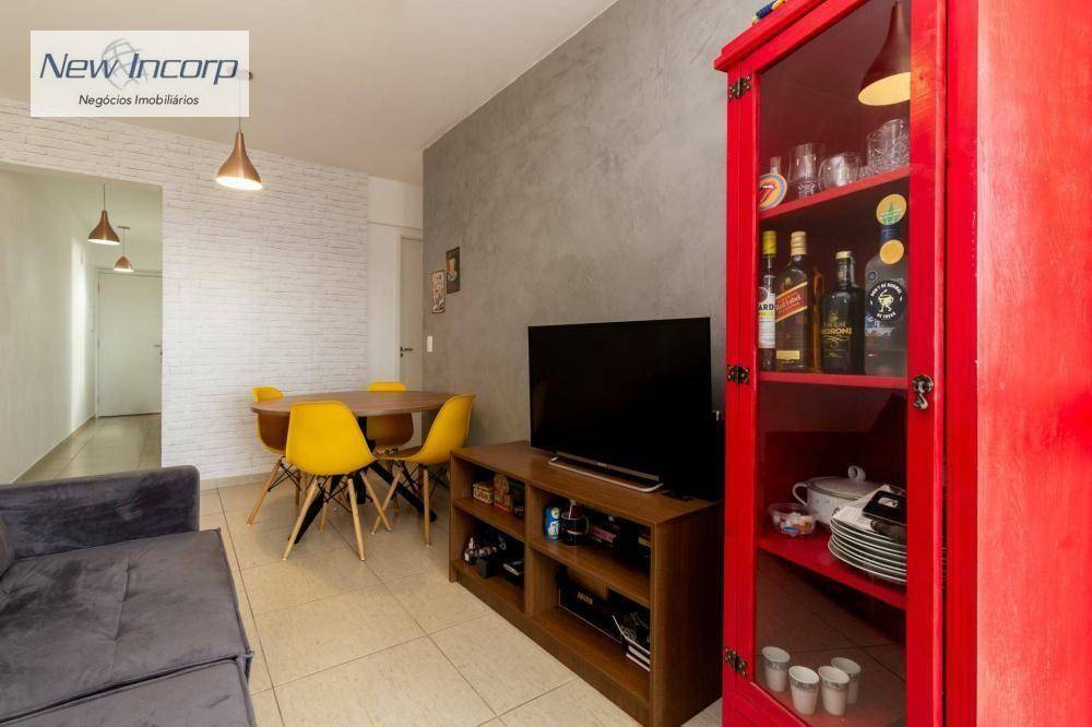 Apartamento à venda com 2 quartos, 65m² - Foto 4