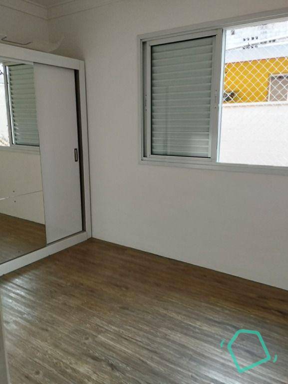 Casa de Condomínio para alugar com 3 quartos, 95m² - Foto 6